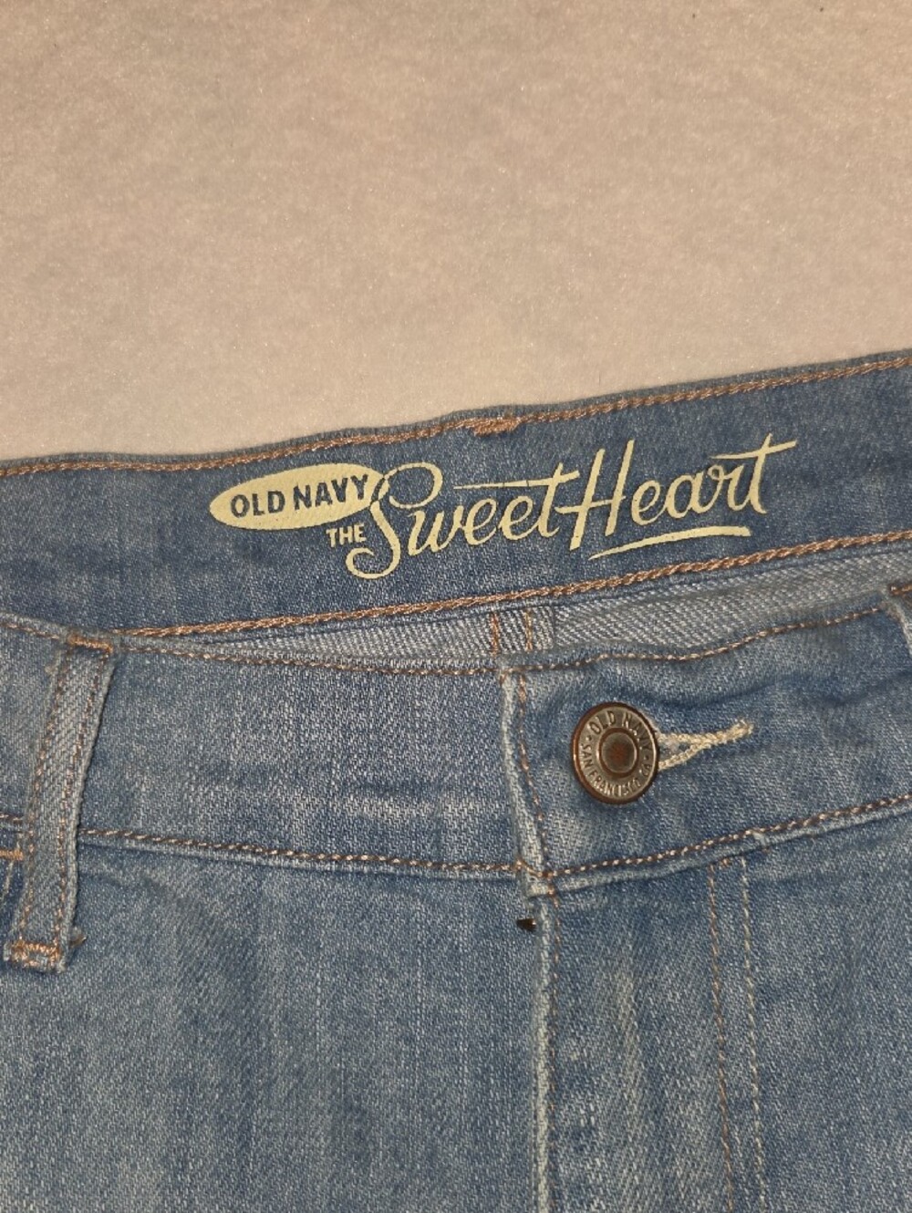 Old Navy Sweetheart Light Blue Rolled Hem Denim Shorts - Picture 2 of 8